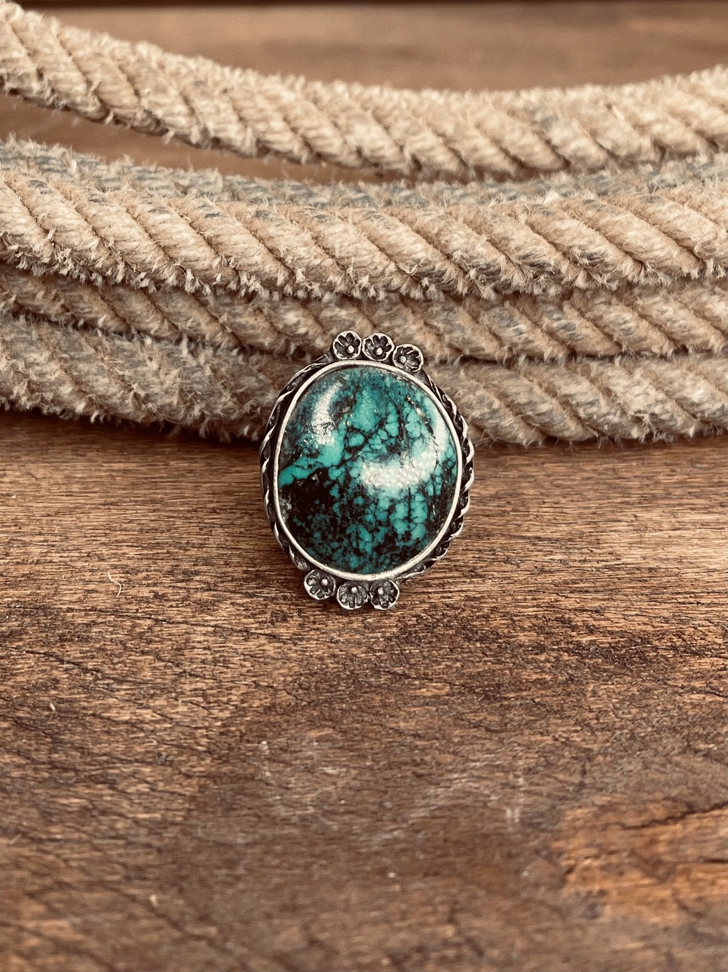 Authentic Turquoise Ring 1- Size 6 1/2